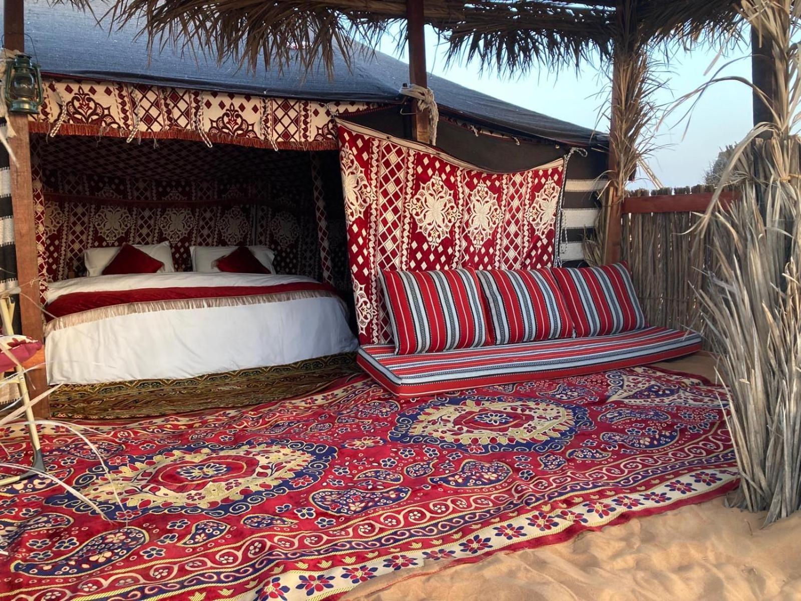 Desert Moments Camp Kemping Al Wāşil