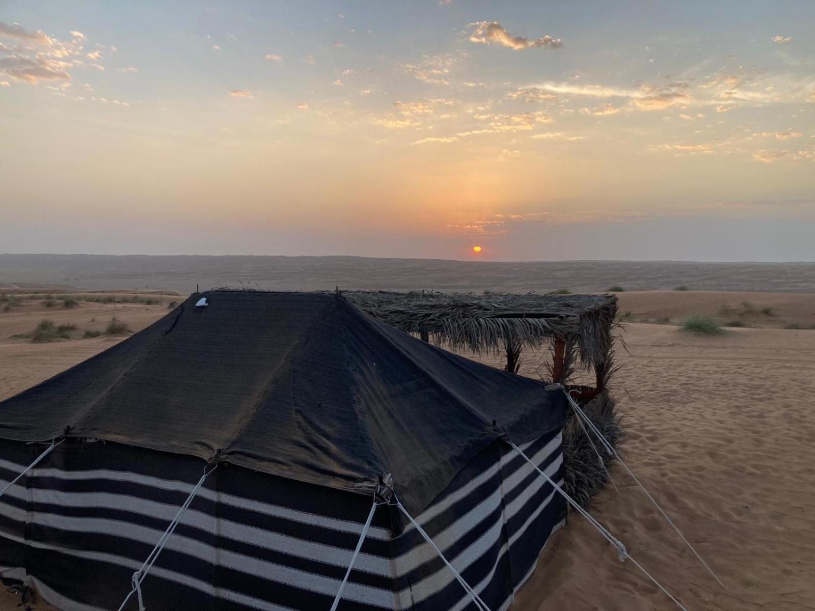 Kemping Desert Moments Camp Al Wāşil