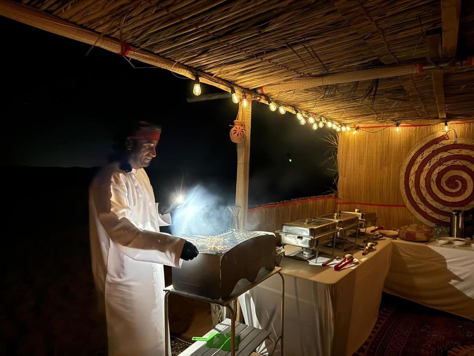 Kemping Desert Moments Camp *